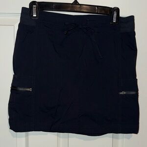 Te Verde Black Skort